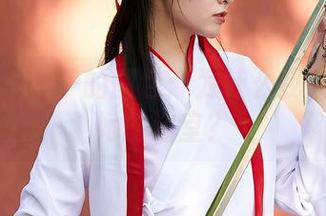 蜜桃社 - 杏子的图包：为什么我一直盯着她的浴室？