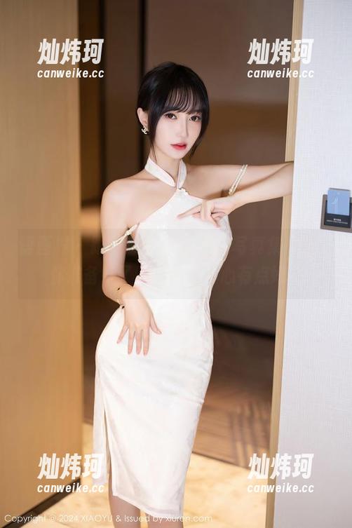 语画界 - 跟随77qiqi学姐的写真集更新，你准备好了吗？不，真心有点好奇