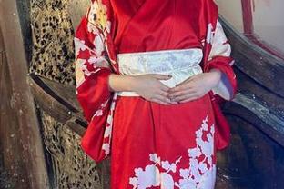微密圈 - 这酒红礼服的魅力非一般，轩子巨2兔的高清套图带你走进不一样的世界！