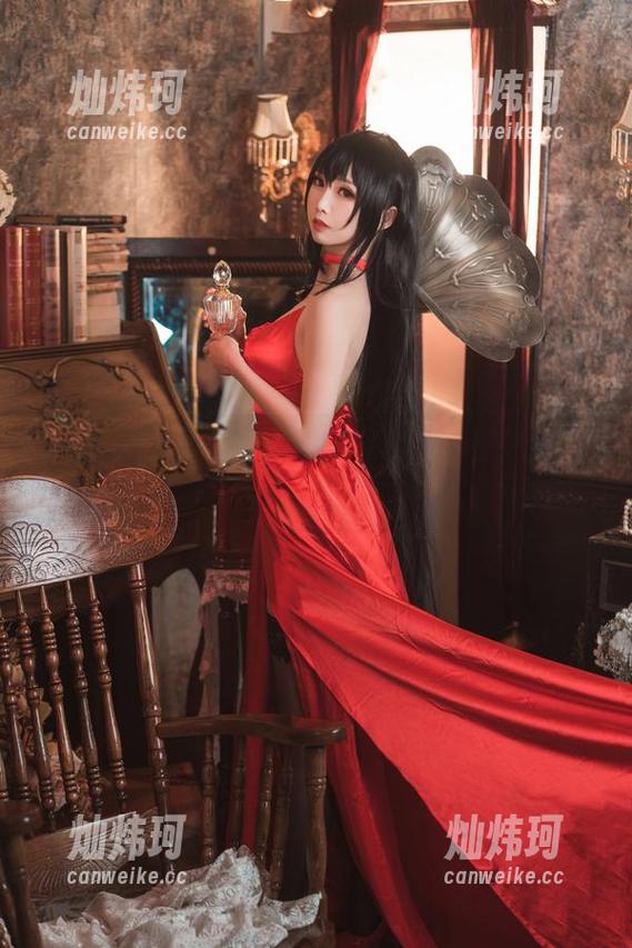 面饼仙儿的美图魔法，爱宕花嫁壁纸等你来感受！