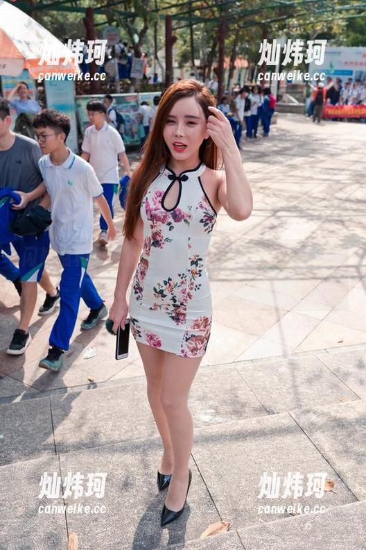 魔镜街拍 闪耀福利,魔镜街拍里的黑色皮裤女神图包,真是太好看了!