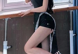 微密圈 - 图包中的黎允熙baby，连衣裙原图让我突然有种被裙子‘吸引’的感觉！